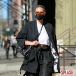 조지나 버크, 시크함 묻어나는 포인트 패션 [포토화보]