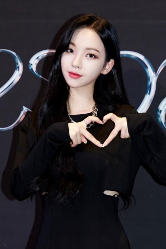[DA:차트] 카리나 1위…에스파 4인, 걸그룹 브랜드평판 톱10