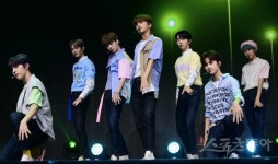 [포토] 드리핀 쇼케이스, ‘STAY’로 시작!