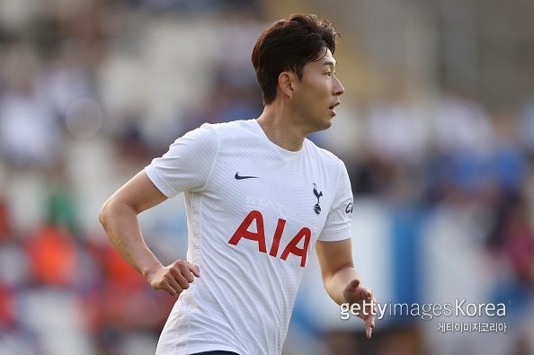 토트넘, 바이에른 뮌헨에 0-4 완파... LAFC 행선 지친 손흥민, 팬들에게 감동적 인사 전해