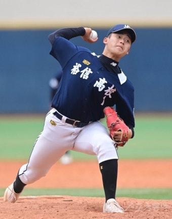 KT 위즈, 신인 1차지명 박영현과 계약금 3억 원 계약 체결