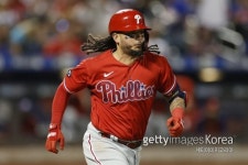 ‘ML 109홈런’ 갈비스, 일본 진출 ‘소프트뱅크와 2년 계약’