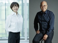 역대급 실적에도 웃지 못했다…네이버·카카오 새 리더십 과제는