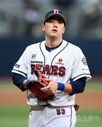 두산 양석환, 왼쪽 내복사근 손상 캠프 제외…2주 안정 후 훈련 재개 여부 결정