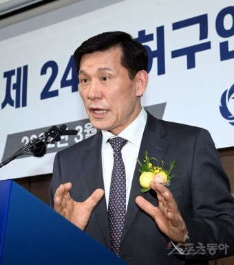 위기 상황에서 구원 등판한 허구연 신임 총재! [포토]