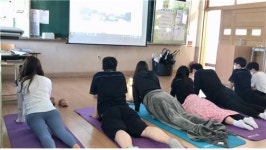 “건강한 정신+유연한 육체”…경기물류고 ‘요가반’ 인기