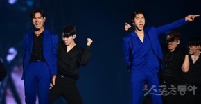 동방신기 ‘소리질러!’ [포토]