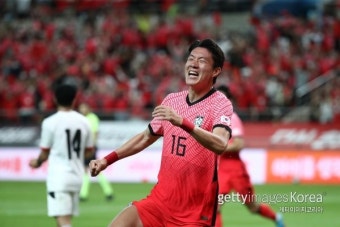 황의조, EPL 노팅엄 포레스트 이적 사실상 확정…英·佛  언론 보도