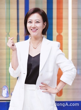 장윤정, 화사한 미모 (물 건너온 아빠들)[DA포토]