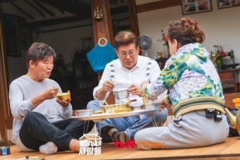 김수미 스킨십→‘70대 늦둥이父’ 김용건 화들짝 (회장님네)