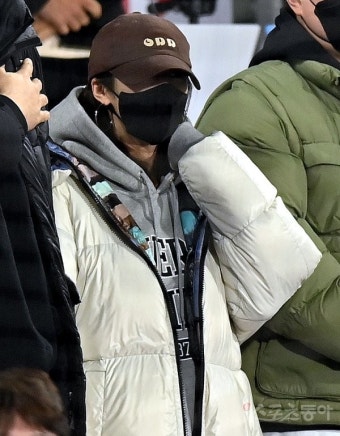 티아라 지연 ‘예비 남편 황재균 응원 왔어요~’ [포토]