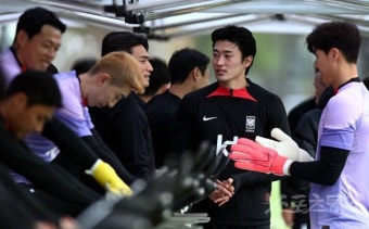 조규성, 동료들의 FA컵 우승 축하! [포토]