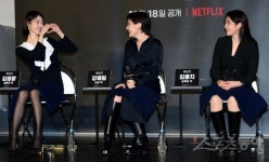 강해림 ‘김용지를 향한 깜짝 하트~’ [포토]