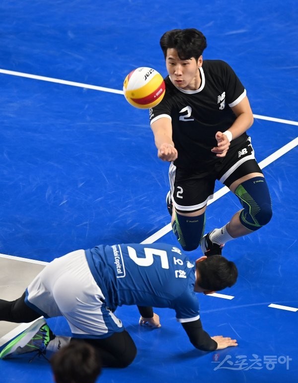 KB손해보험과 현대캐피탈, 선수 트레이드로 팀 전력 강화!