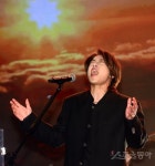 열창하는 김현중 [포토]