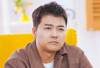 “아버지와 어색” 최초 고백 전현무, ‘아빠하고 나하고’ MC 발탁 [공식]