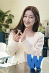 [단독] ‘더 커뮤니티’ 김나정 “동갑 친구 윤비, 너무 웃겨” [DA:인터뷰③]