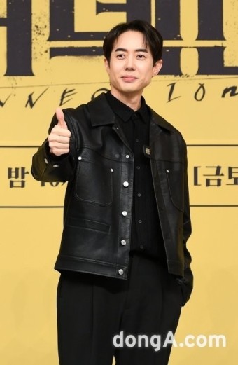 이강욱, 엄지 척 (커넥션)[DA포토]