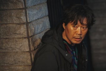 유재명, 역대급 빌런 예고…국민 악역 등극할까 (노 웨이 아웃)