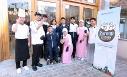 패럴림픽 선수단도 밥심…프랑스서 한식 지원에 팔 걷은 대한장애인체육회