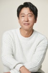 “54년간 폭격에 고통받은 매향리 사람들”…연극 ‘띨뿌리’ 막 오른다