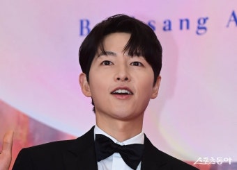 ‘애 둘 아빠’ 송중기, ‘냉부해’ 출연…아내와 공용 냉장고 공개 [공식]