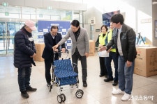조성대 남양주시의회 의장, 실버카 전달식 참석