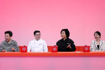 전현무, 20세 연하 홍주연과 열애설→결혼 선물 언급도 ‘난리’ (사당귀)