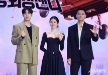 이 시국에 ‘의드’…주지훈·추영우 ‘중증외상센터’의 정면돌파