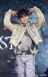 원오어에잇 유가, 고양이 포즈