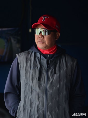 “위즈덤 외야? 참고 해봐야 하지 않을까” KIA 이범호 감독, 변우혁·김도영 공존 고민