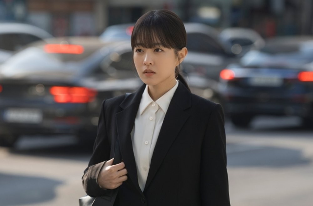 박보영, tvN 드라마 미지의 서울에서 쌍둥이 자매 역할로 매력 발산중