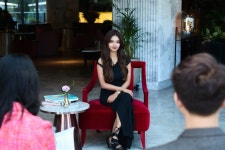 [단독]아누쉬카 센, 인도 톱스타에게 ‘요가·명상의 길’을 묻다[인터뷰③]