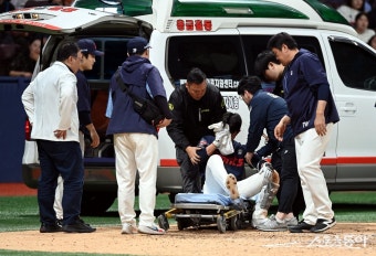 롯데 전민재, 머리에 공 맞고 병원 이송…키움 양지율은 헤드샷 퇴장