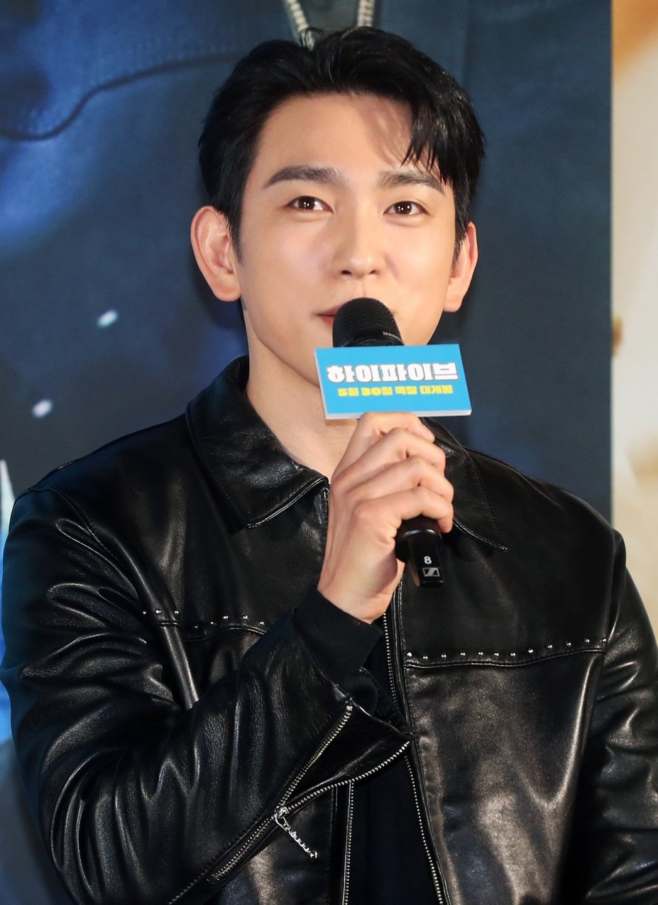 하이파이브 안재홍·라미란, 살롱드립2에서 솔직한 매력 발산 중!