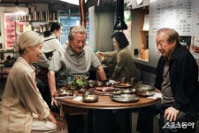 ‘연기도합 160년’ 박근형·장용·예수정 주연 영화, 국제 영화제 초청