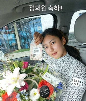 걸그룹 준비하던 송종국 딸 송지아, KLPGA 정회원 됐다