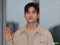 ‘결혼 6년차’ 최강창민, 딸바보 맞네 “예쁜 내 딸내미♥”