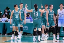 여자프농구 후반기 10일 스타트, ‘예상밖 선두질주’ 하나은행 독주 어디까지 이어질까