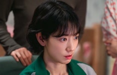 IMF→PC통신 시대 관통+박신혜 원맨쇼, 흥행할 수밖에 (언더커버 미쓰홍)