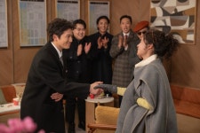 지성vs문소리 신경전, 라이벌전 서막 (아파트)