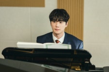 이준영, 비운의 천재 피아니스트 변신 (포핸즈)
