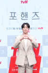 ‘포핸즈’ 이준영 “송강·장규리에 비해 노안, 피부 미용 신경 써”