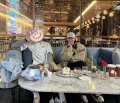 손예진, 아들 외모 자랑 후회 “배우 안 하기 힘든 얼굴이라니…”
