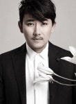 이승철, 첫 손주 품에 안았다 “저 할아버지 됐어요…웰컴이다”