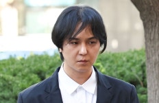 ’부실복무’ 위너 송민호, 징역 1년에 집행유예 2년