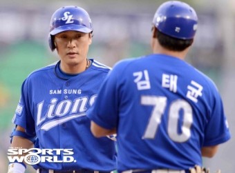 롯데, 경험 많은 강성우 코치 영입! 성장 위한 새로운 전략!