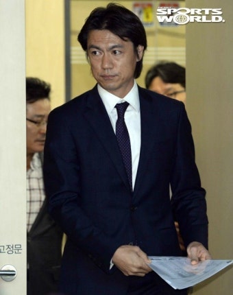 홍명보 감독 ‘추석 연휴’ 없다… 영국 출장 강행군
