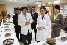 강동경희대학교병원, 실용 약선 메뉴 개발 품평회 개최