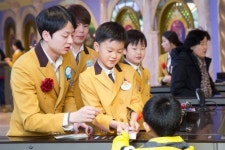 롯데월드 어드벤처, 개원 25주년 맞이 ‘어린이 캐스트’ 모집